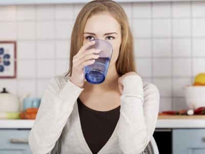 國(guó)林開(kāi)水器提醒：早上不要喝這四類水！